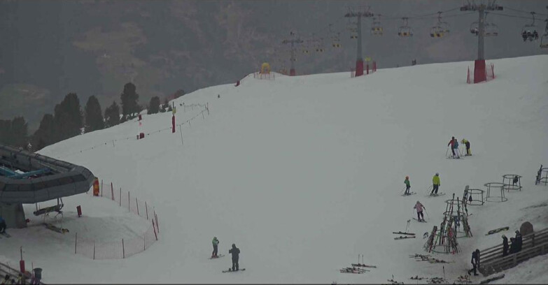 Webcam Alpe Cermis  - Chairlift and slope Lagorai
