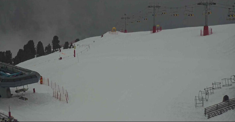 Webcam Alpe Cermis  - Chairlift and slope Lagorai