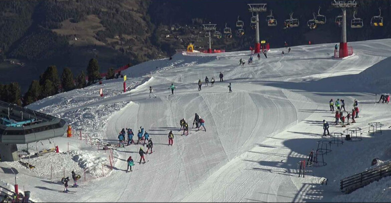 Webcam Alpe Cermis  - Chairlift and slope Lagorai