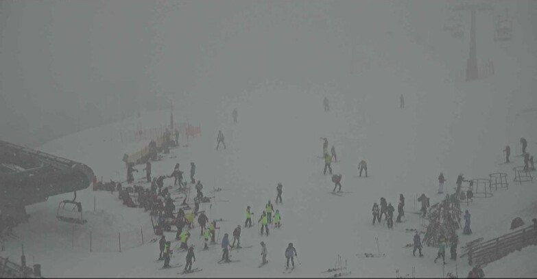 Webcam Alpe Cermis - Sesselbahn und Piste Lagorai