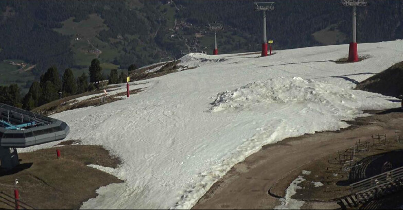 Webcam Alpe Cermis - Chairlift and slope Lagorai