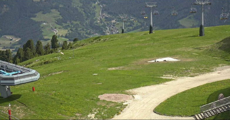 Webcam Alpe Cermis  - Chairlift and slope Lagorai