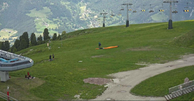 Webcam Alpe Cermis - Sesselbahn und Piste Lagorai