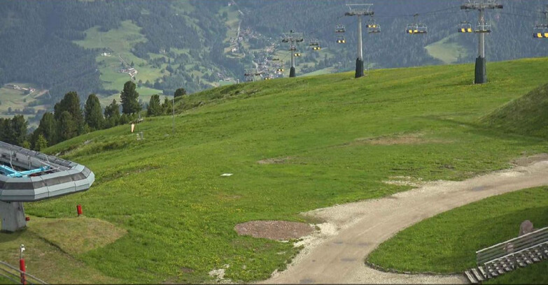 Webcam Alpe Cermis  - Chairlift and slope Lagorai