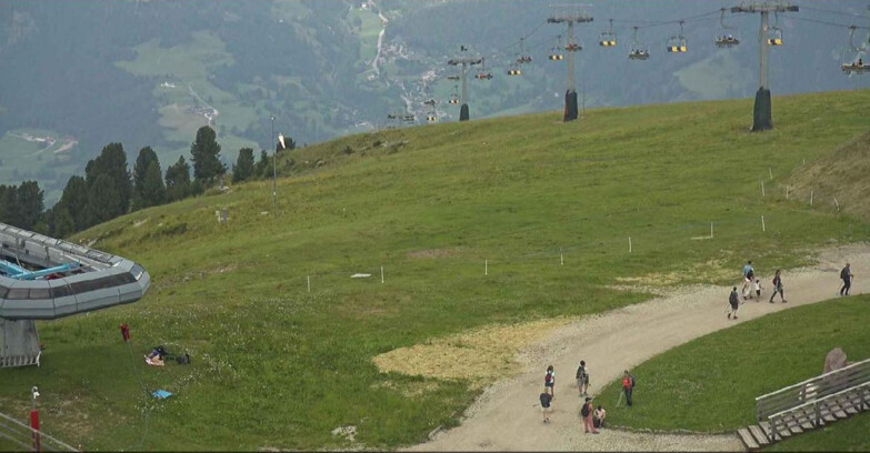 Webcam Alpe Cermis - Chairlift and slope Lagorai