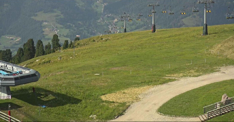 Webcam Alpe Cermis - Chairlift and slope Lagorai