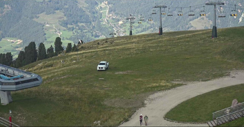 Webcam Alpe Cermis - Chairlift and slope Lagorai
