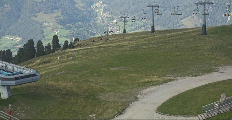 Webcam Alpe Cermis - Chairlift and slope Lagorai