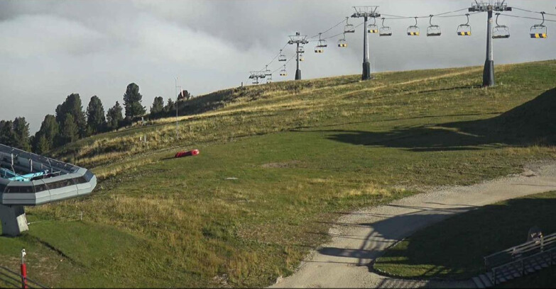 Webcam Alpe Cermis - Chairlift and slope Lagorai