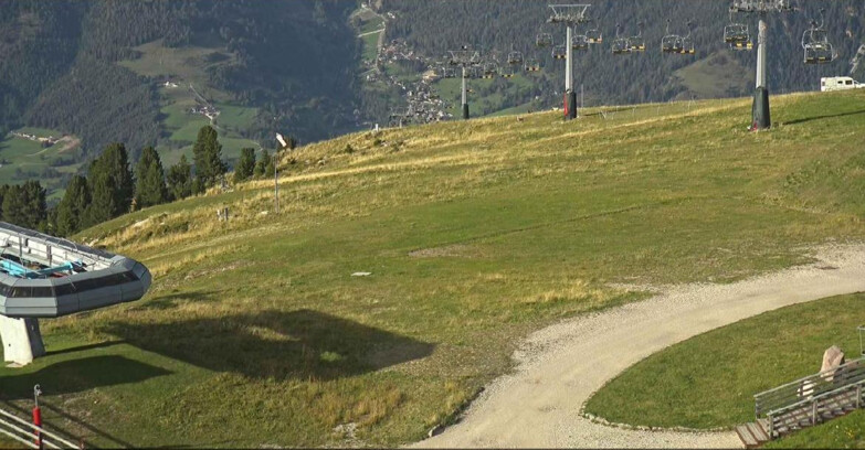 Webcam Alpe Cermis - Sesselbahn und Piste Lagorai
