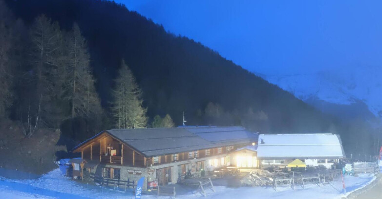 Webcam Пейо 3000 - Rifugio Scoiattolo