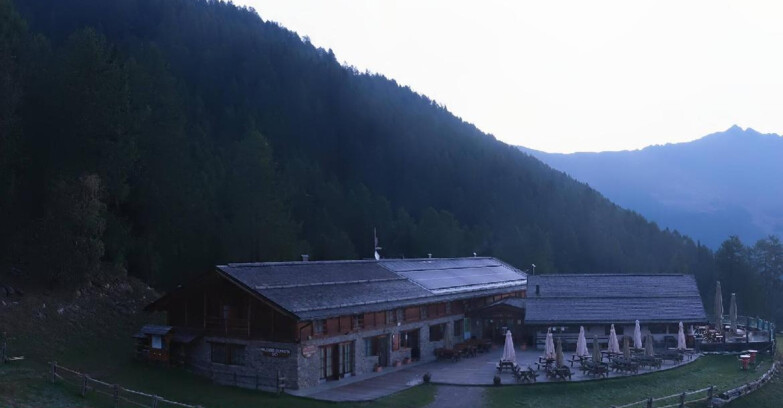 Webcam Пейо 3000 - Rifugio Scoiattolo