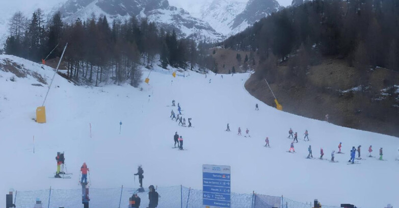 Webcam Пейо 3000 - Scoiattolo Ski School
