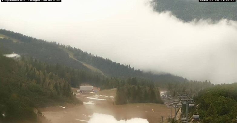 Webcam Paganella Ski -Андало-Фаи-делла-Паганелла  -  Rifugio Albi de Mez