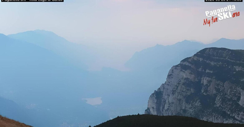 Webcam Paganella Ski -Андало-Фаи-делла-Паганелла  - Vista Lago di Garda