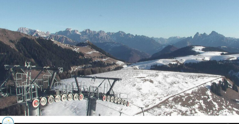 Webcam Passo Brocon-Marande - Landschaft vs. Paradiso