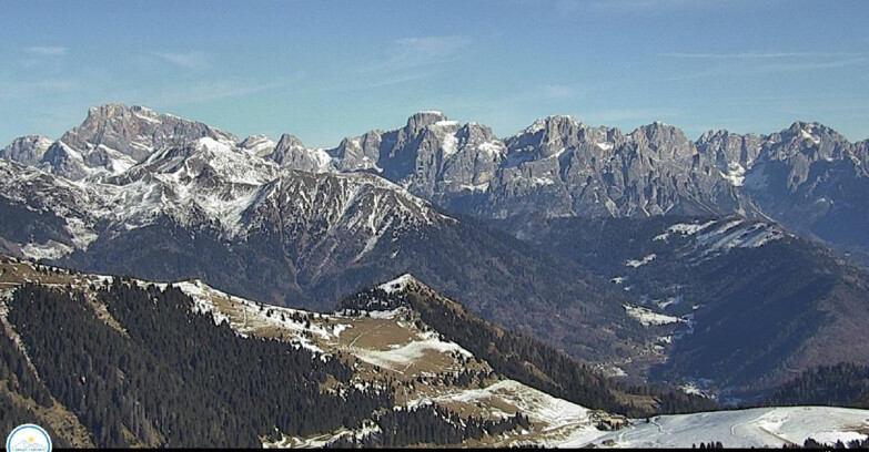 Webcam Passo Brocon-Marande - Brocon Pass and Pale di S.Martino 