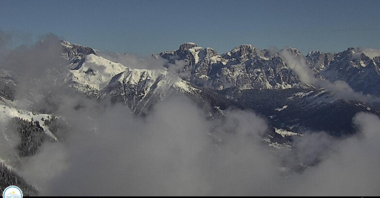 Webcam Маранде - Brocon Pass and Pale di S.Martino 