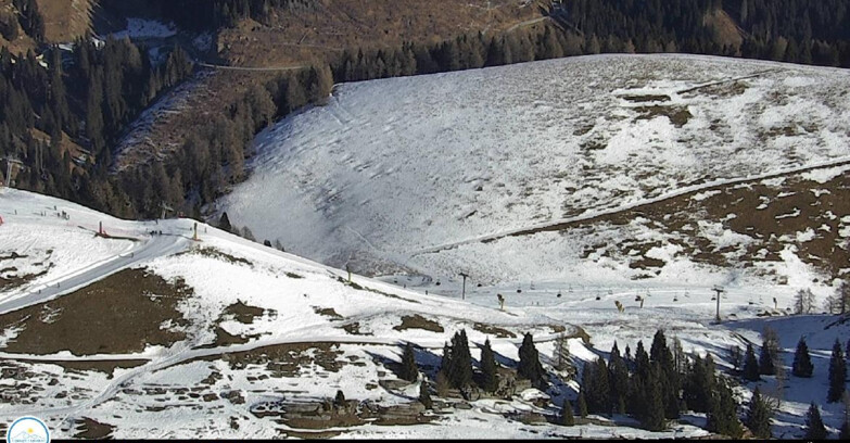 Webcam Passo Brocon-Marande - Chair lift Valfontane