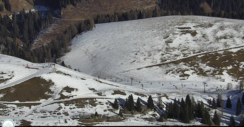 Webcam Passo Brocon-Marande - Chair lift Valfontane