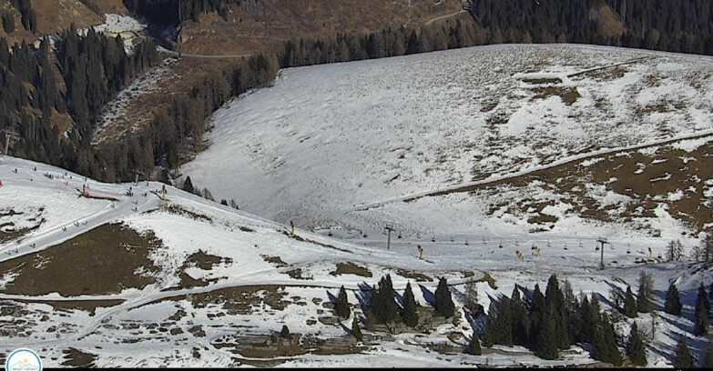 Webcam Passo Brocon-Marande - Chair lift Valfontane