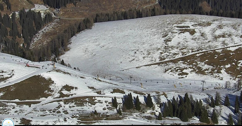 Webcam Passo Brocon-Marande - Chair lift Valfontane