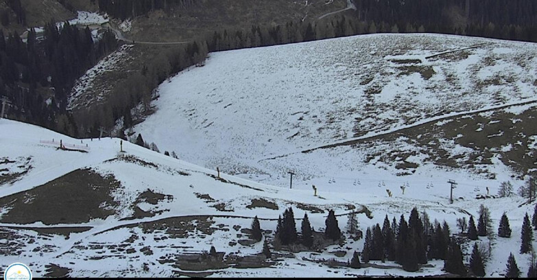 Webcam Passo Brocon-Marande - Chair lift Valfontane