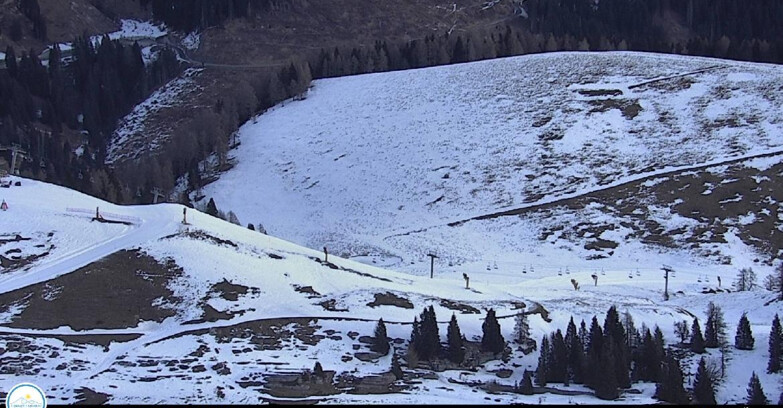 Webcam Passo Brocon-Marande - Chair lift Valfontane