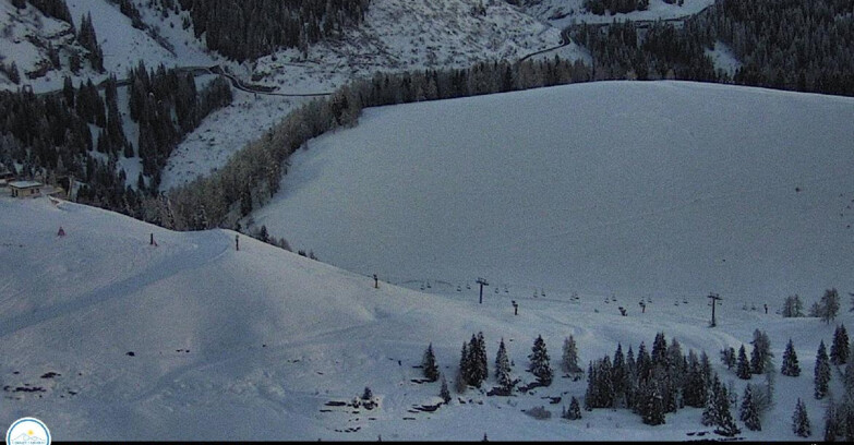 Webcam Passo Brocon-Marande - Chair lift Valfontane