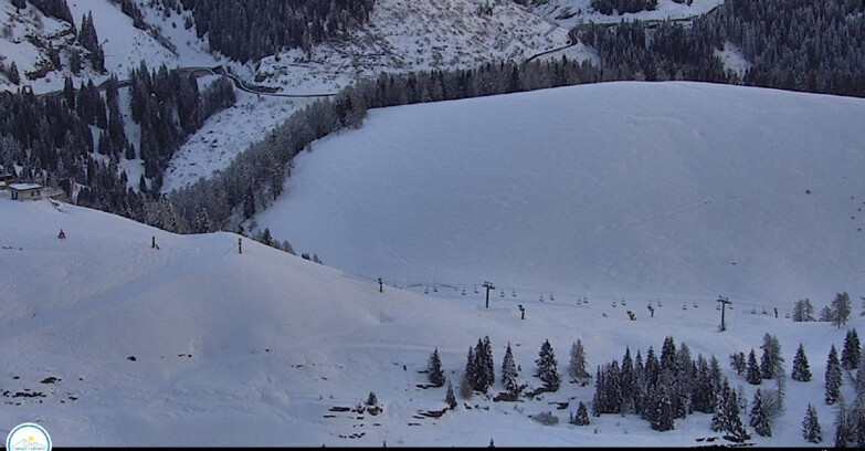 Webcam Passo Brocon-Marande - Chair lift Valfontane