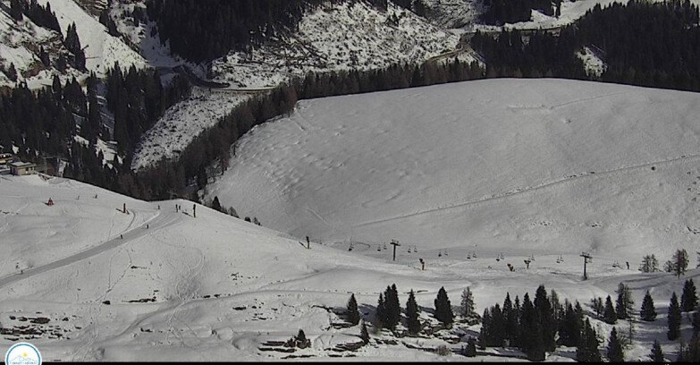 Webcam Passo Brocon-Marande - Chair lift Valfontane