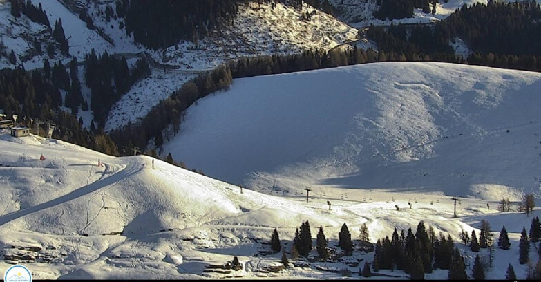 Webcam Passo Brocon-Marande - Chair lift Valfontane