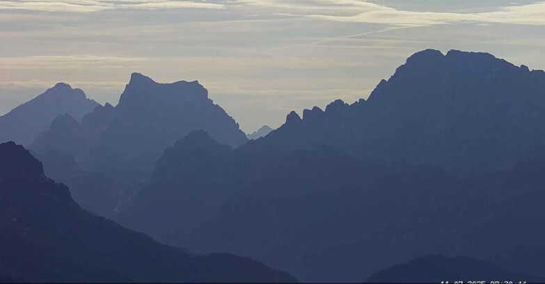 Webcam Passo San Pellegrino-Falcade  - Pelmo e Civetta