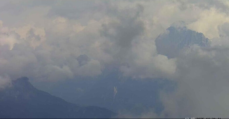 Webcam Passo San Pellegrino-Falcade  - Pelmo e Civetta