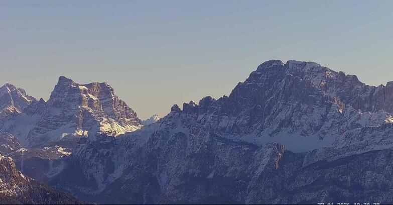Webcam Passo San Pellegrino-Falcade - Pelmo e Civetta