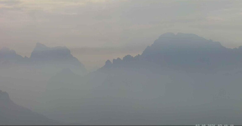 Webcam Passo San Pellegrino-Falcade  - Pelmo e Civetta