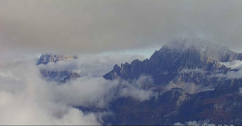 Webcam Passo San Pellegrino-Falcade  - Pelmo