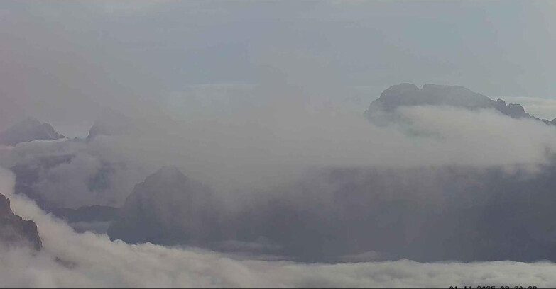 Webcam Passo San Pellegrino-Falcade  - Pelmo