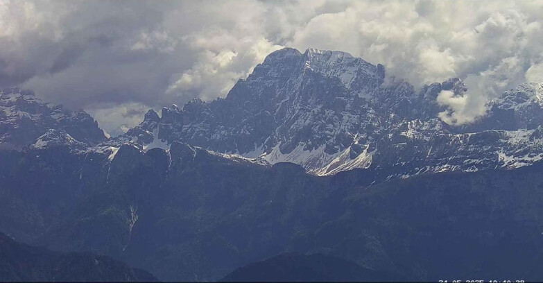 Webcam Passo San Pellegrino-Falcade  - Pelmo