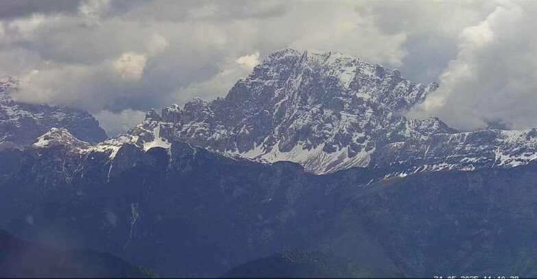 Webcam Passo San Pellegrino-Falcade  - Pelmo