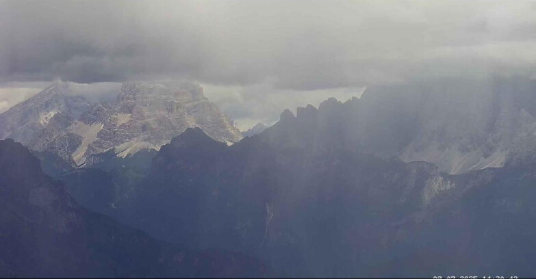 Webcam Passo San Pellegrino-Falcade  - Pelmo