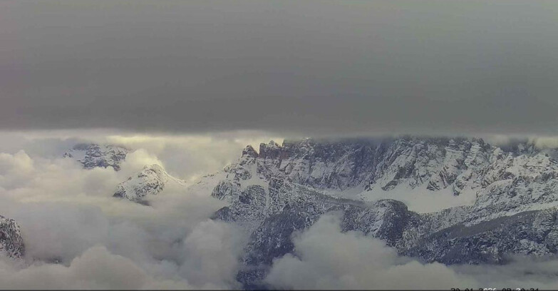 Webcam Passo San Pellegrino-Falcade  - Pelmo