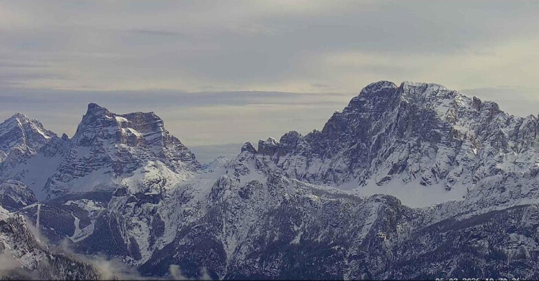 Webcam Passo San Pellegrino-Falcade  - Pelmo