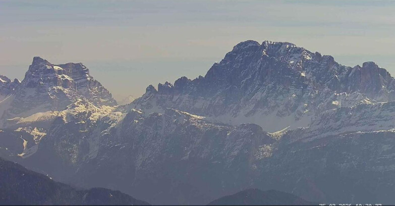 Webcam Passo San Pellegrino-Falcade  - Pelmo