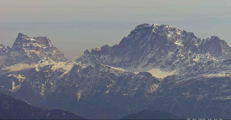 Webcam Passo San Pellegrino-Falcade  - Pelmo