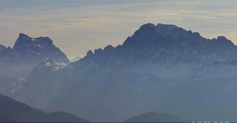 Webcam Passo San Pellegrino-Falcade  - Pelmo