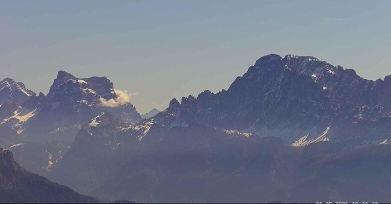 Webcam Passo San Pellegrino-Falcade  - Pelmo