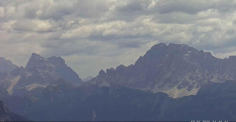 Webcam Passo San Pellegrino-Falcade  - Pelmo