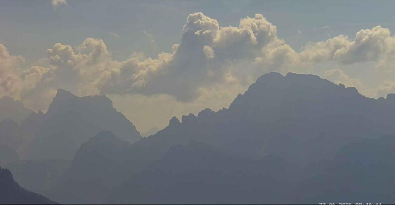 Webcam Passo San Pellegrino-Falcade  - Pelmo