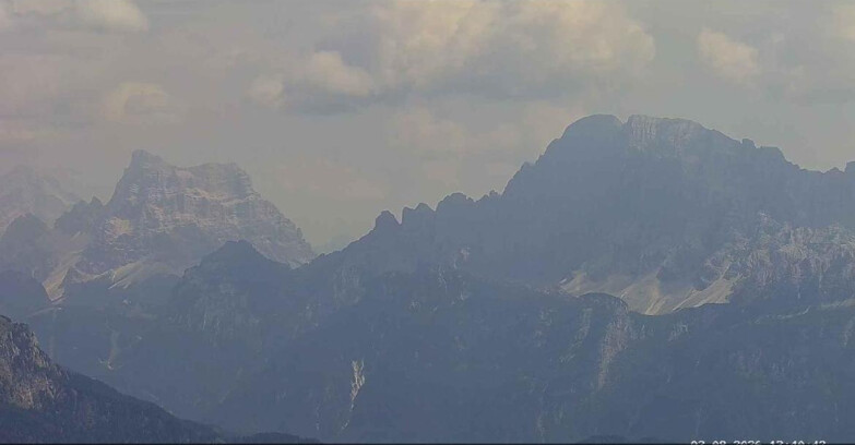 Webcam Passo San Pellegrino-Falcade  - Pelmo